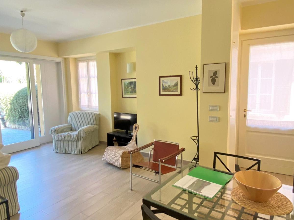 Cottage Pescallo Беладжо Екстериор снимка